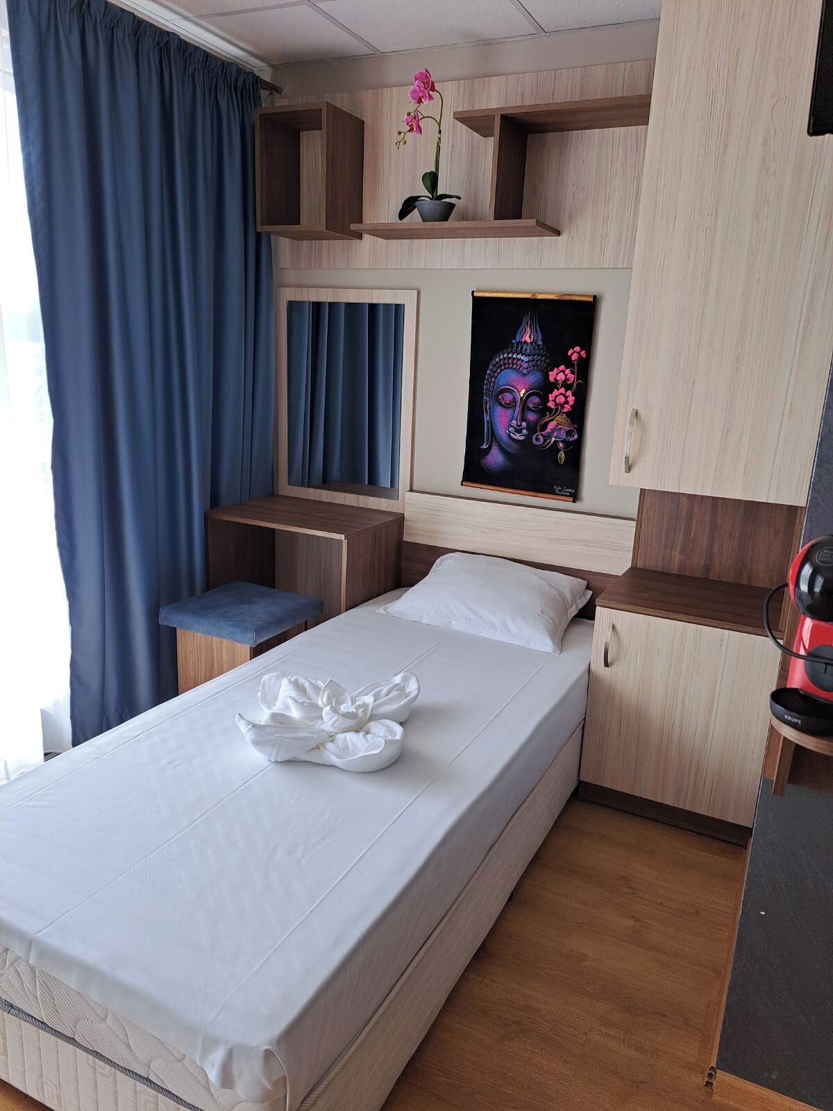 Premium bedding, individually decorated, desk, laptop workspace