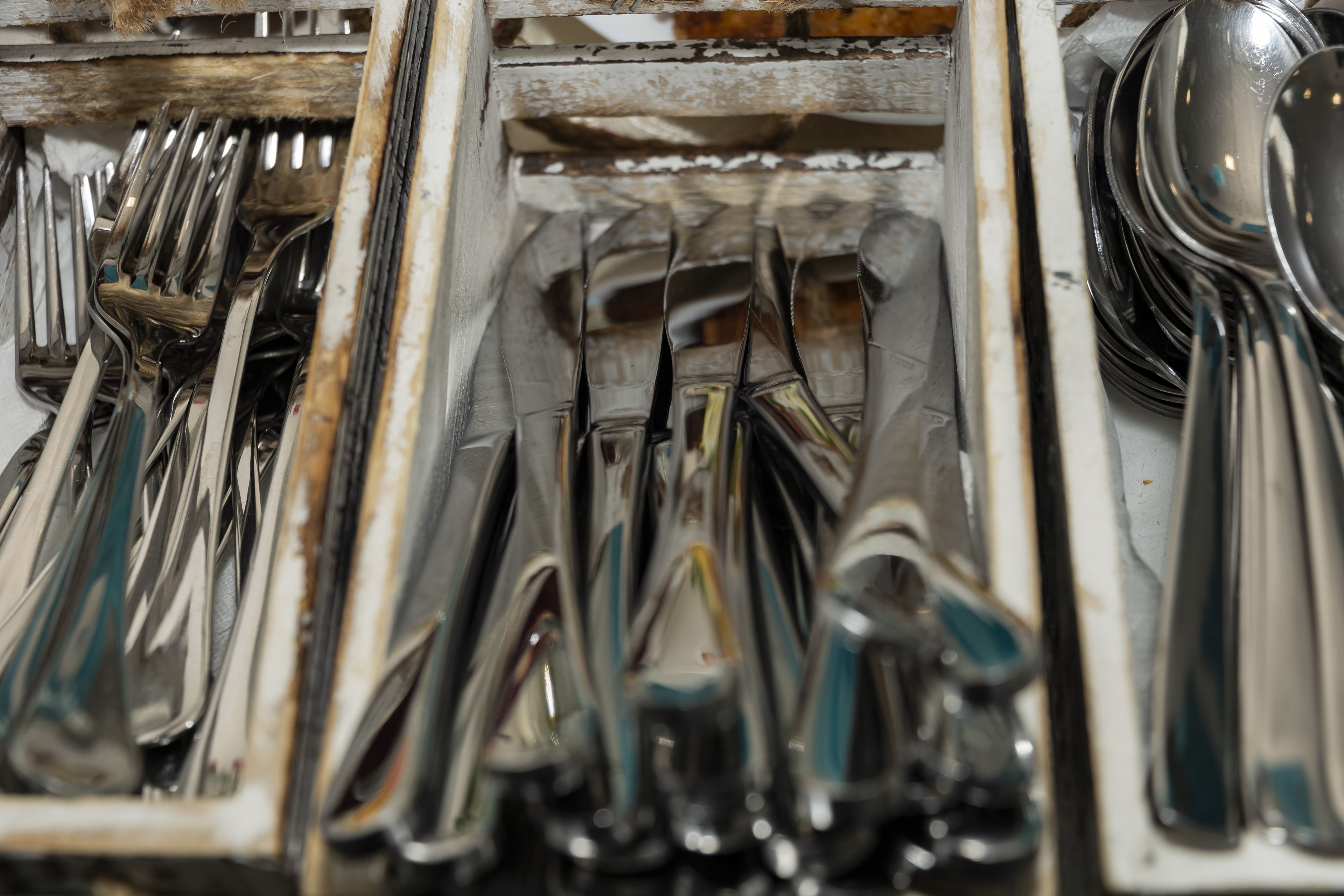 daily buffet breakfast (bgn 7 per person)