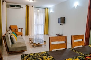 Apartment | Living area