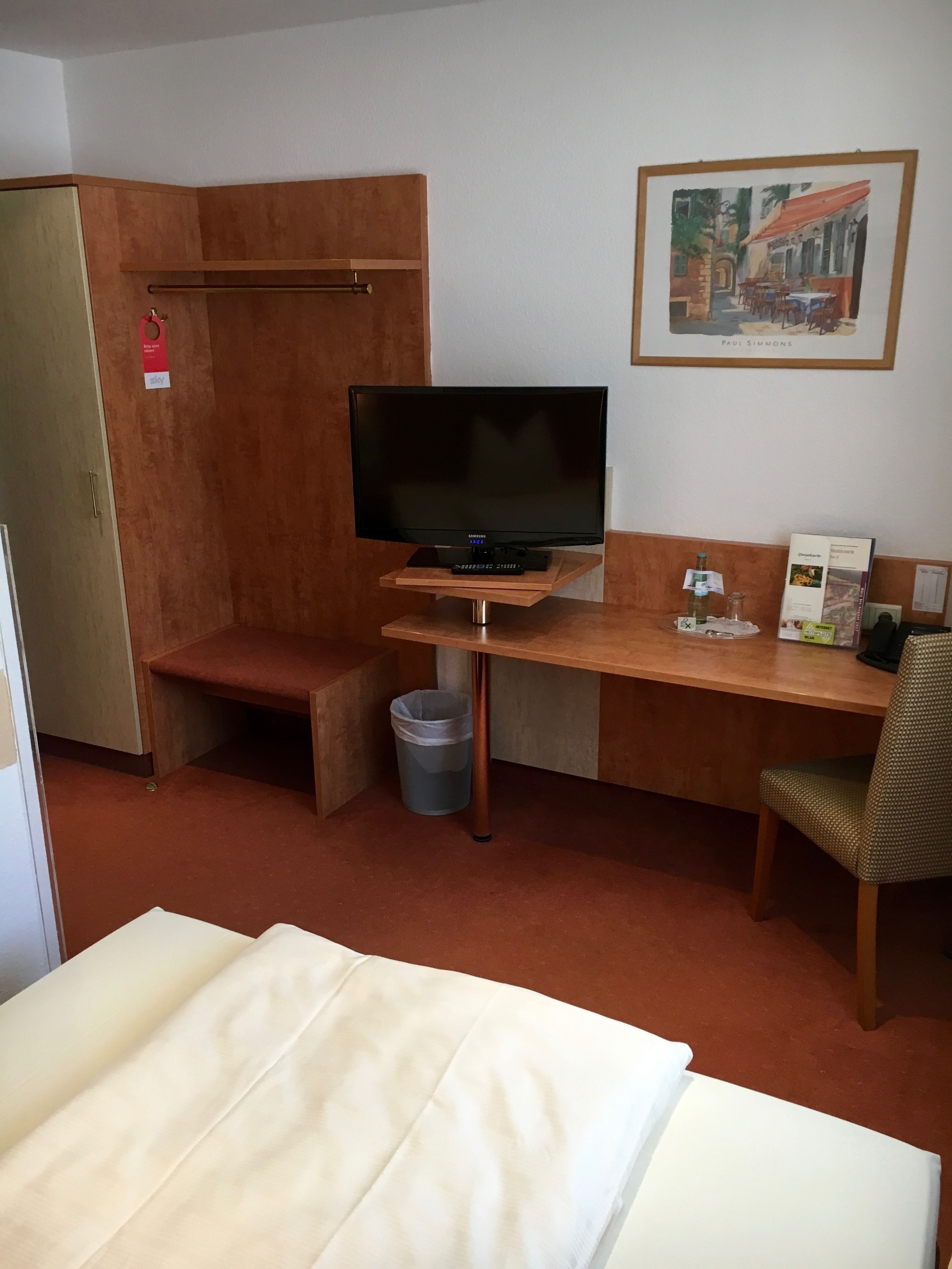 single room, non smoking | hypo-allergenic bedding, in-room safe, desk, soundproofing