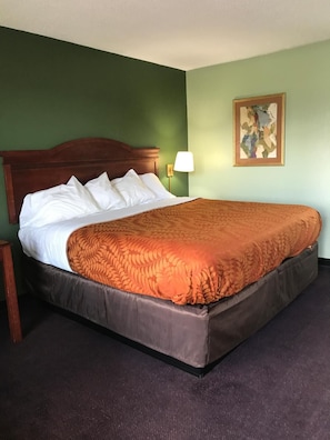 Free WiFi, bed sheets - Americas Best Value Inn Manchester, TN (Manchester)