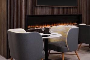 Restaurant - Holiday Inn Gonzales by IHG (Gonzales)