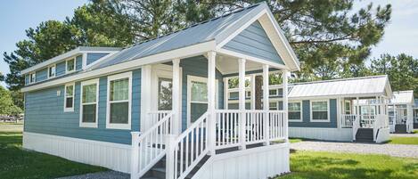 Casa de campo (6, No Pets, Linens Incld) | Muebles diferentes, wifi gratis y ropa de cama