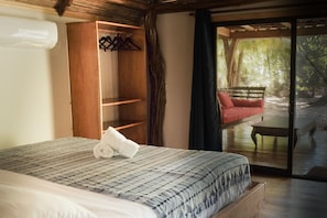 Comfort Bungalow, Multiple Beds, Non Smoking | 1 bedroom, in-room safe, individually decorated, individually furnished - Ranchos Itauna (Cóbano)