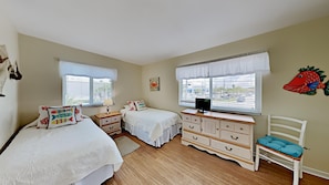 Apartamento, 2 quartos | Individualmente decorados, individualmente mobiliados