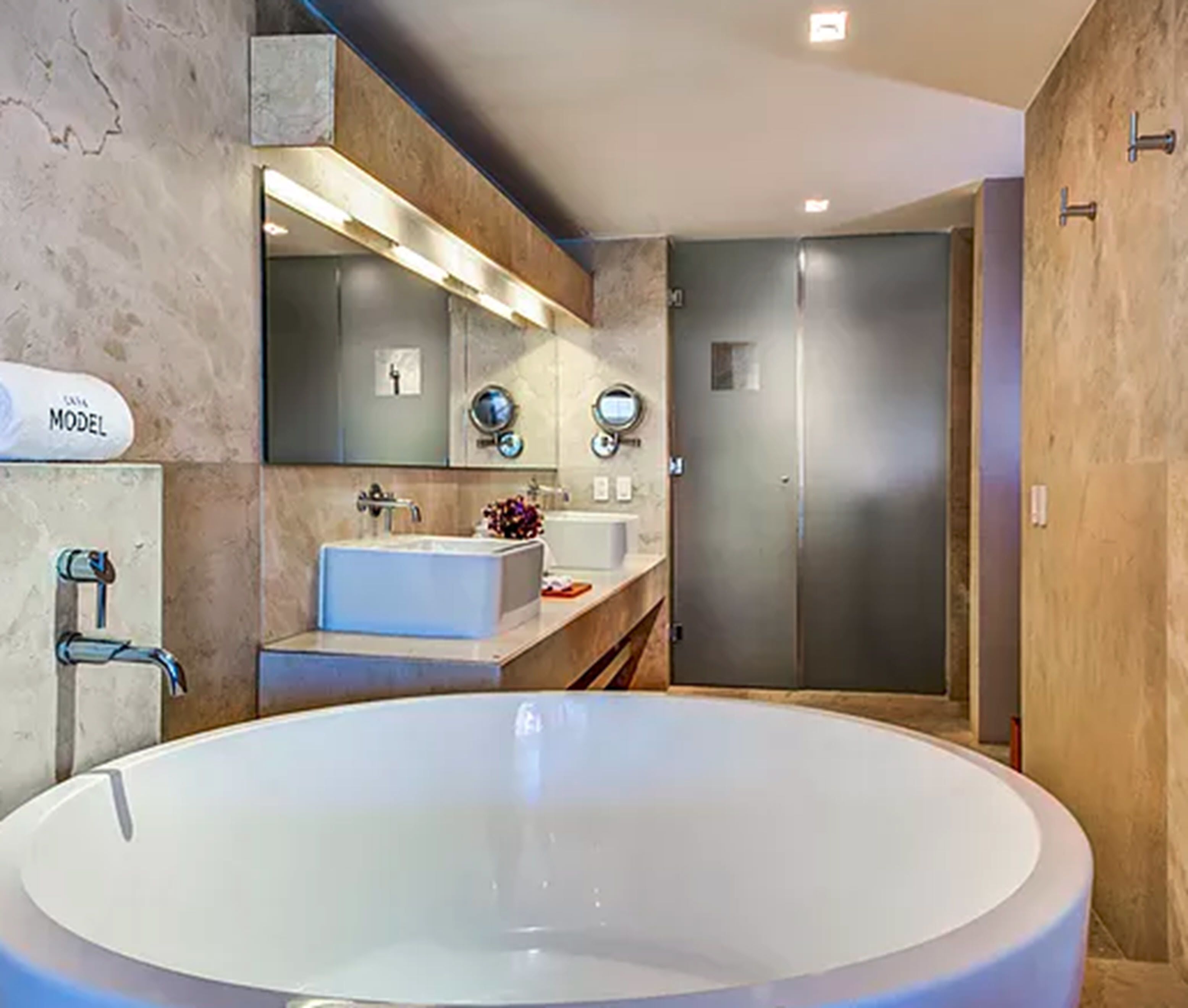 Premier Villa | Bathroom