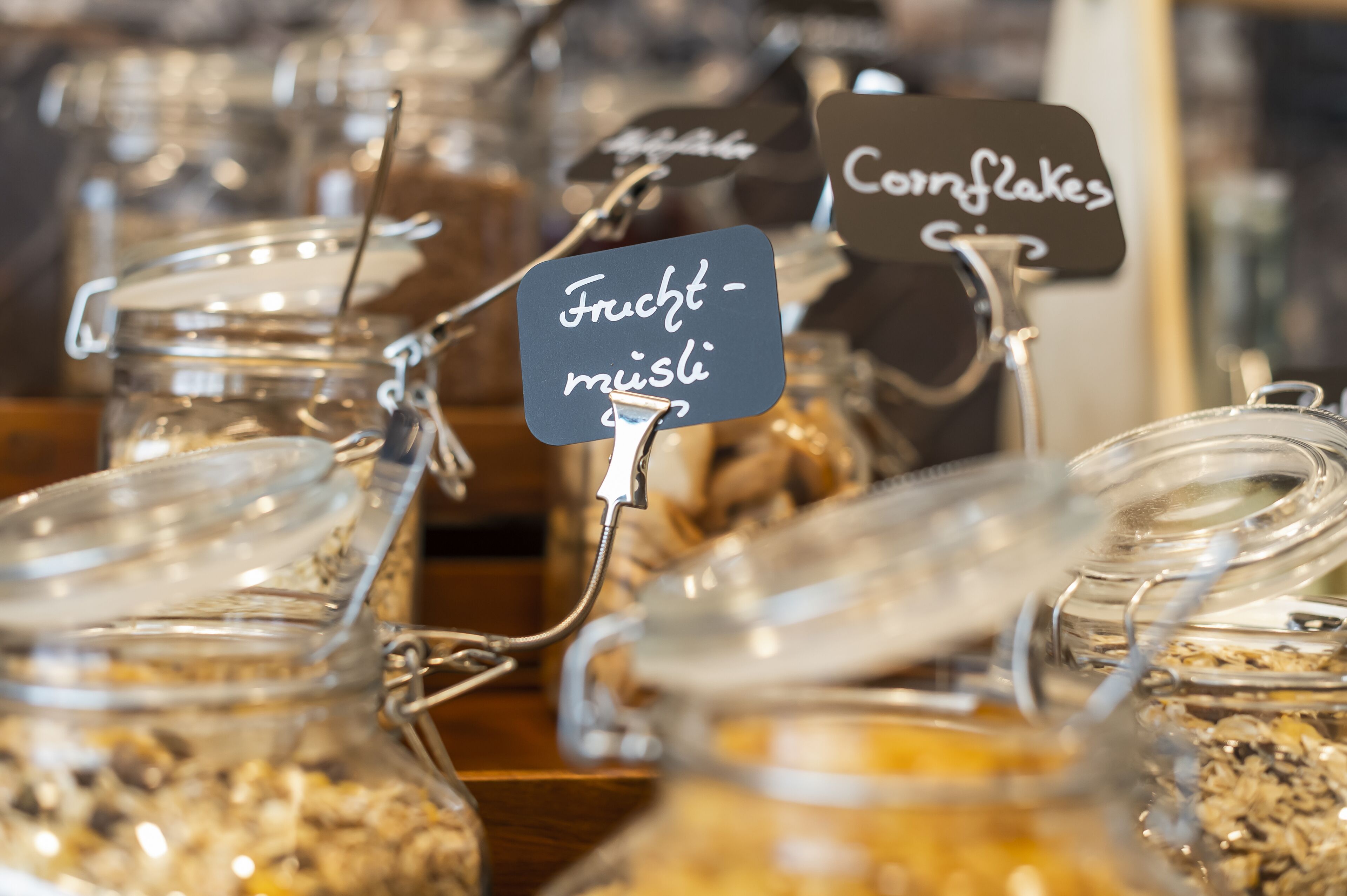 daily buffet breakfast (eur 14.90 per person)