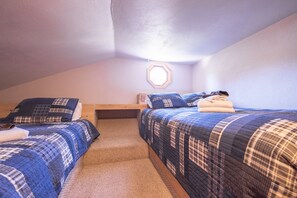 Room - Cucharas River B&B (La Veta)
