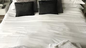 Desk, free WiFi, bed sheets