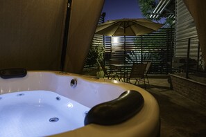 Family Cabin, 1 Bedroom | 1 bedroom, in-room safe, individually decorated, individually furnished