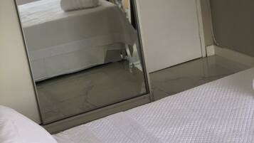 Comfort Apartment, 1 Double Bed with Sofa bed, Non Smoking | Individually decorated, blackout drapes, soundproofing