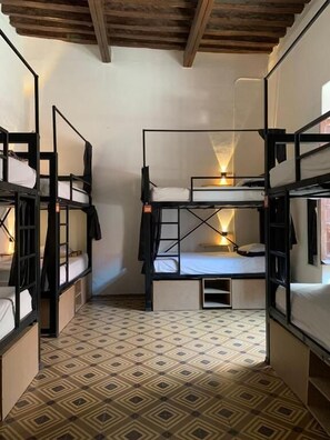 San Agustin | 1 bedroom, blackout drapes, iron/ironing board, free WiFi - Sukha Hostel San Luis (San Luis Potosi)