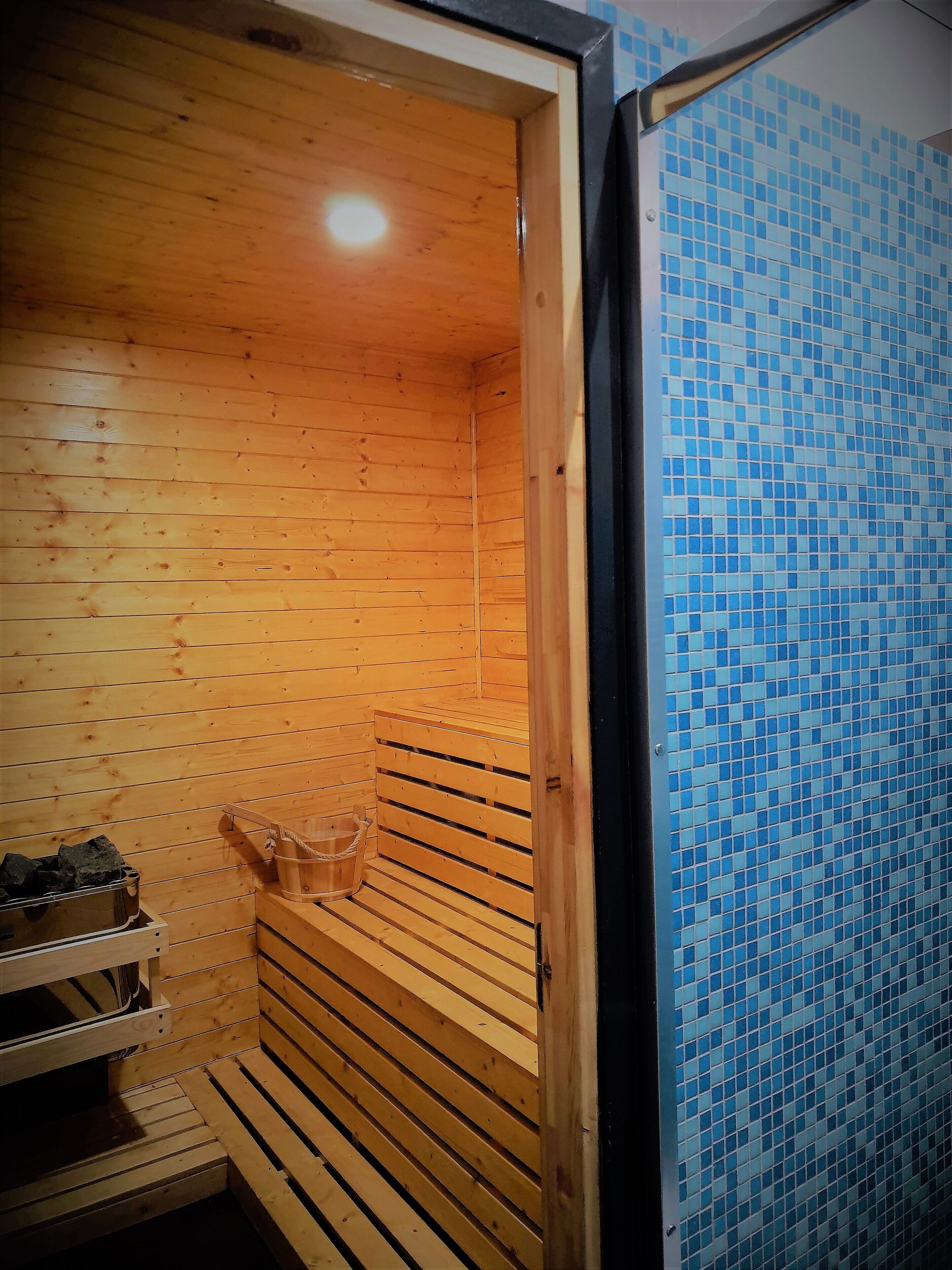 deep-tissue massages, swedish massages, massages