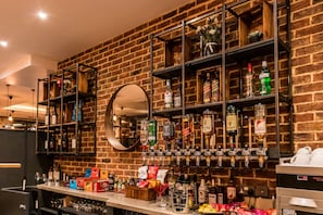 Bar (en el alojamiento)
