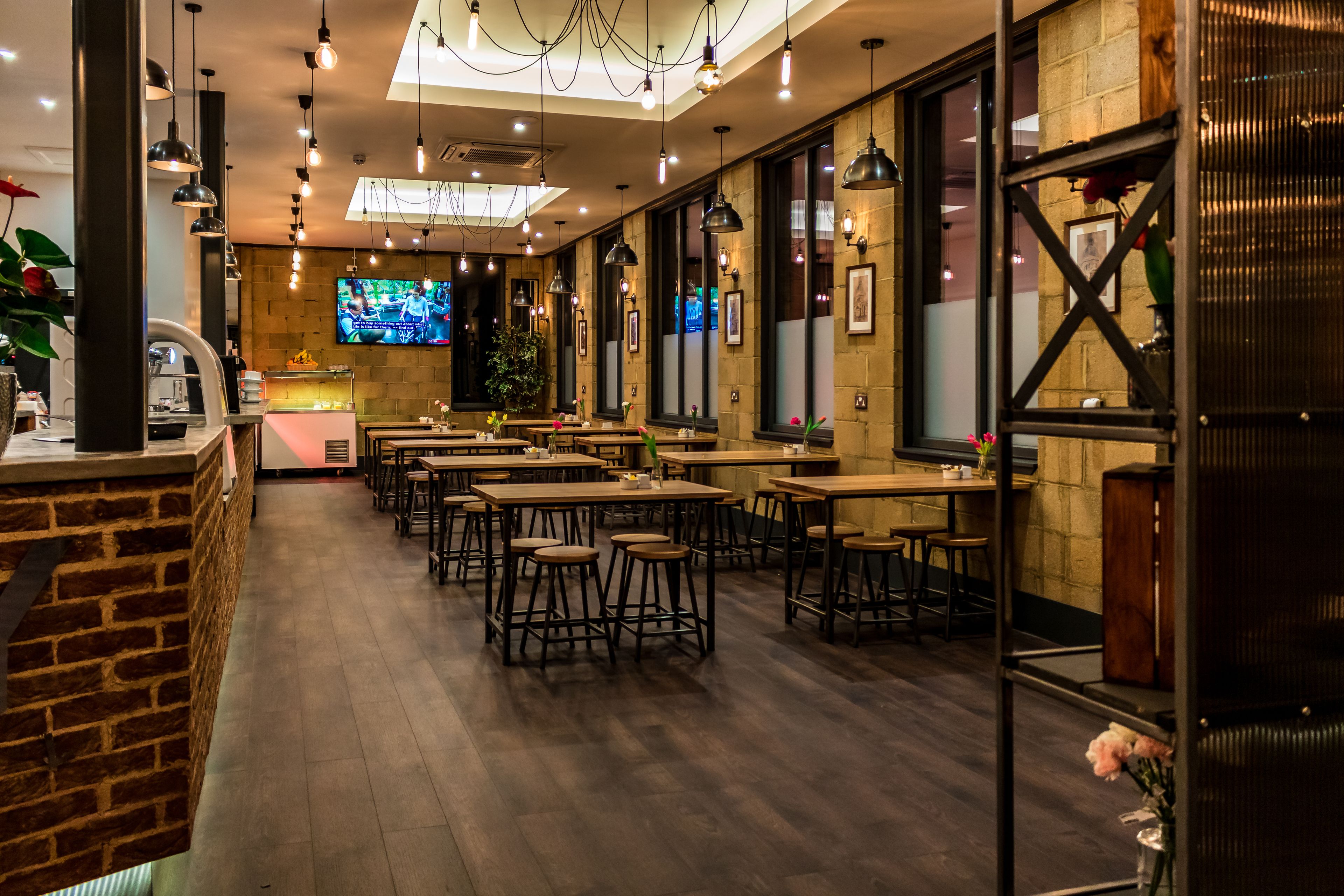 Daily cooked-to-order breakfast for a fee