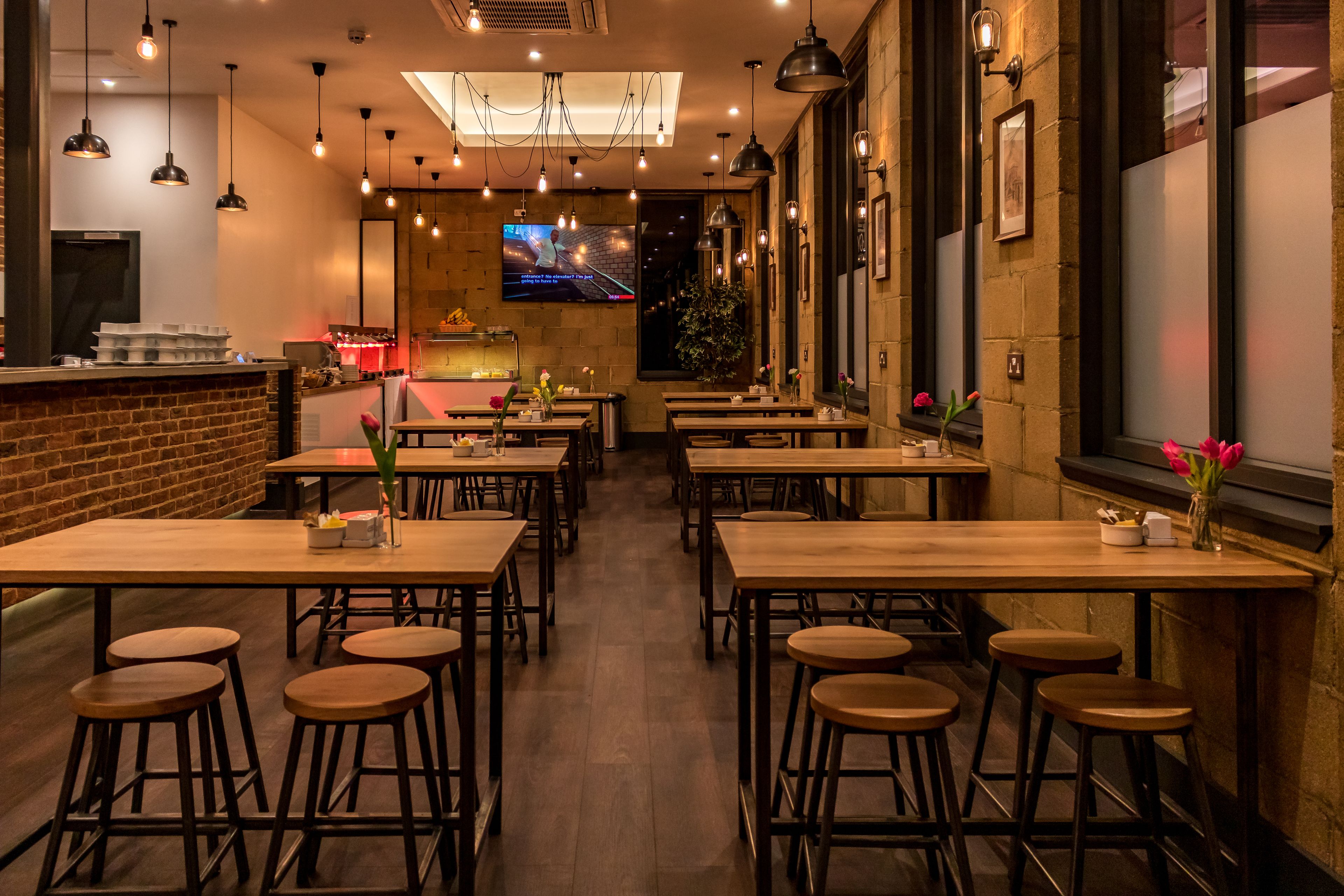 Photo - London City Airport Hotel