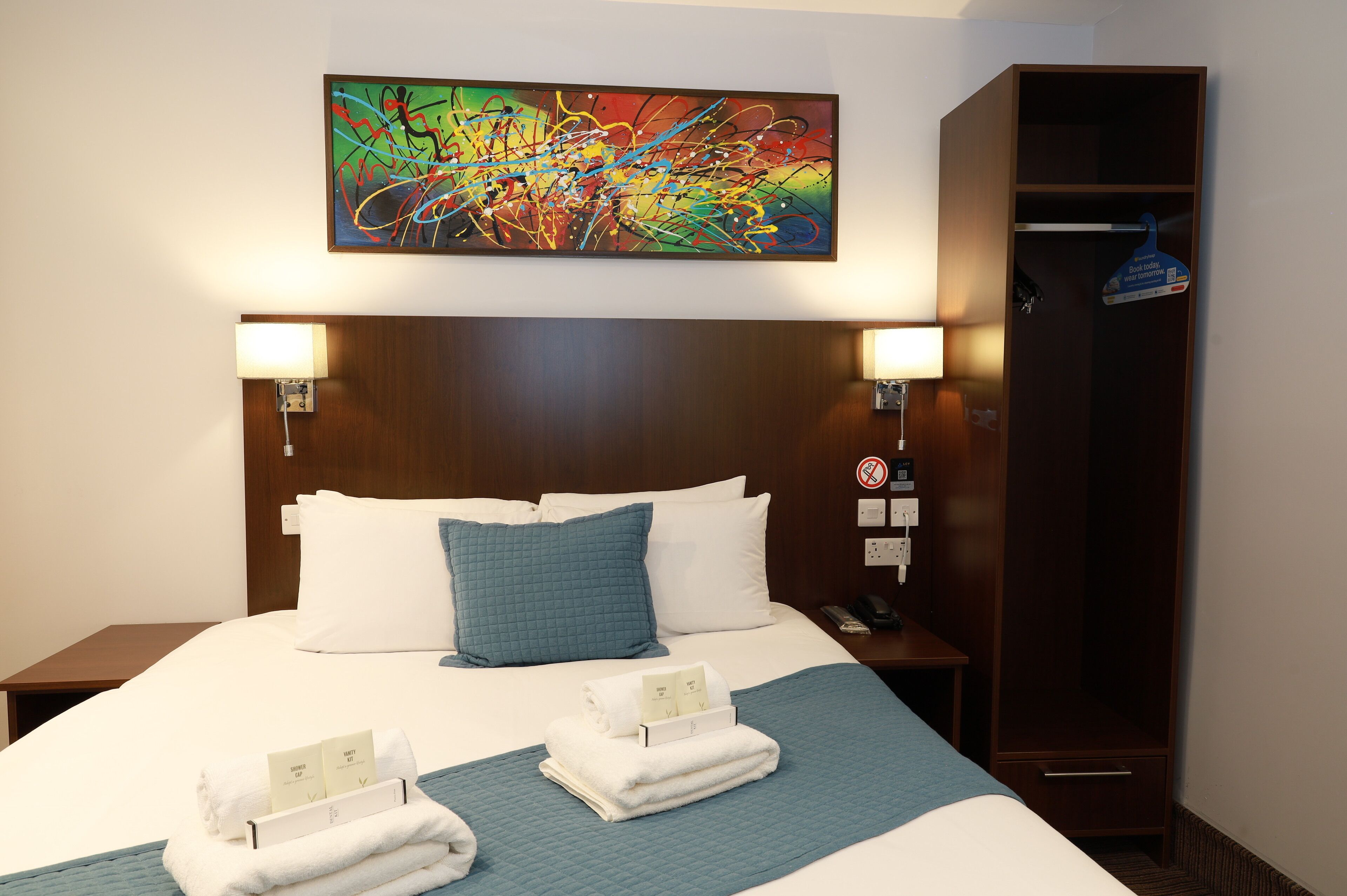 Photo - London City Airport Hotel