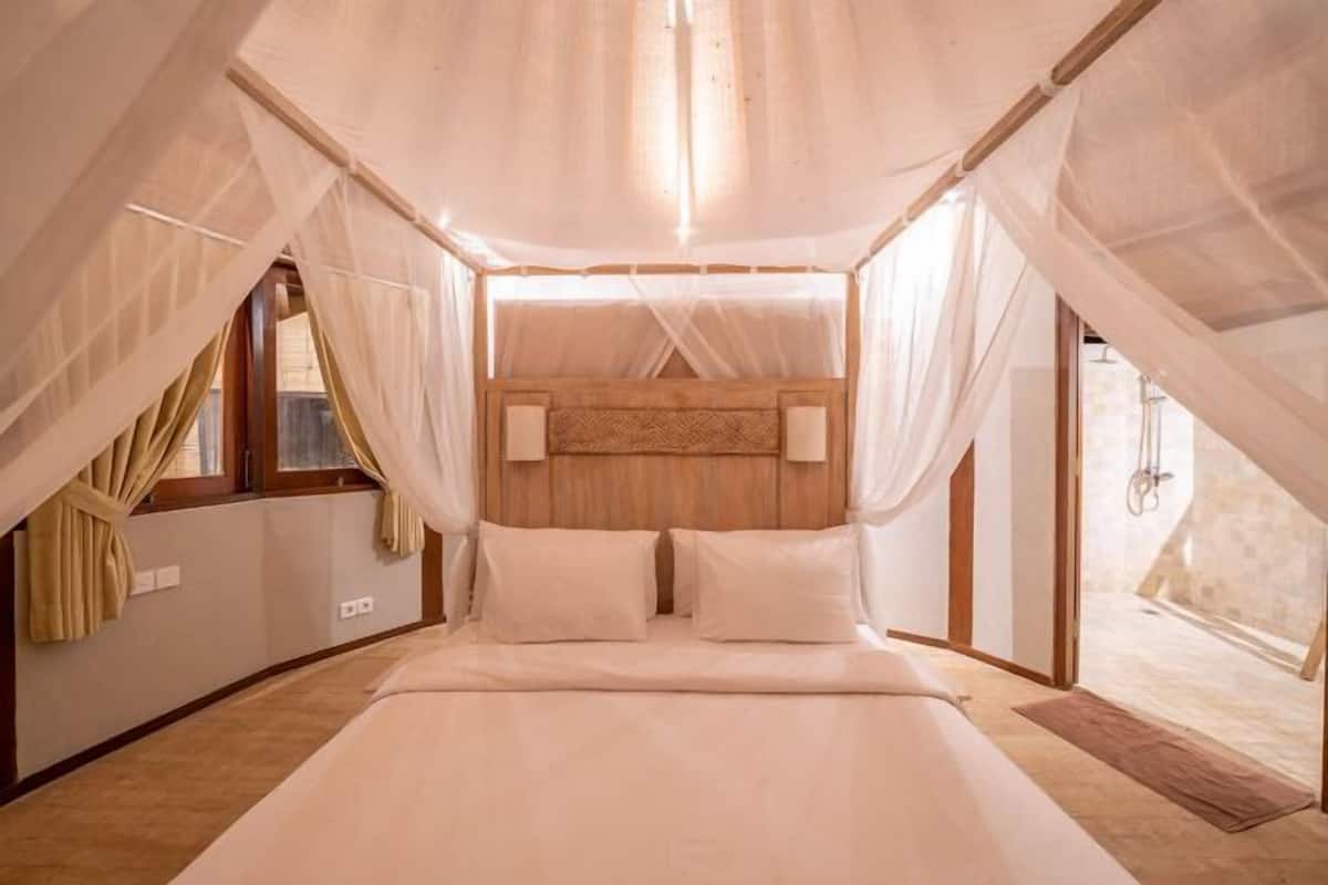 Minibar, két bảo mật tại phòng, trang trí khác biệt