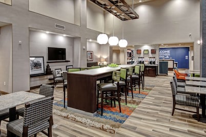 Hampton Inn & Suites Culpeper