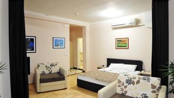 Chambres insonorisées, fer et planche à repasser, Wi-Fi gratuit