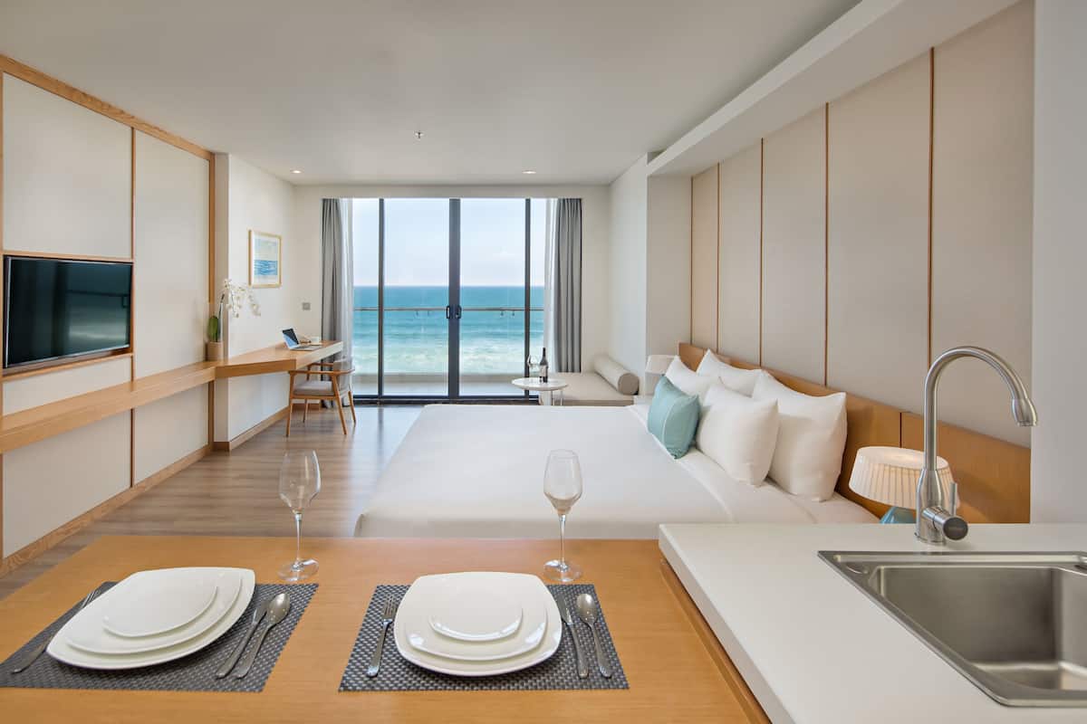 Beach/ocean view