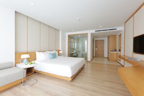 Hypo-allergenic bedding, minibar, in-room safe, desk - TMS Hotel Da Nang Beach (Da Nang)