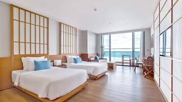 Premier Suite, 2 Twin Beds, Balcony, Ocean View (Bathtub) | Hypo-allergenic bedding, minibar, in-room safe, desk