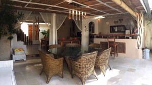 Biệt thự cơ bản, 3 phòng ngủ, không hút thuốc | Khu vực ăn uống tại phòng