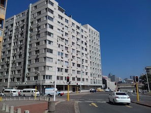 숙박 시설 정면