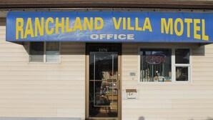 Exterior - Ranchland Villa Motel (Merritt)