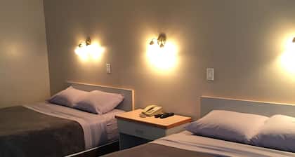 Ranchland Villa Motel