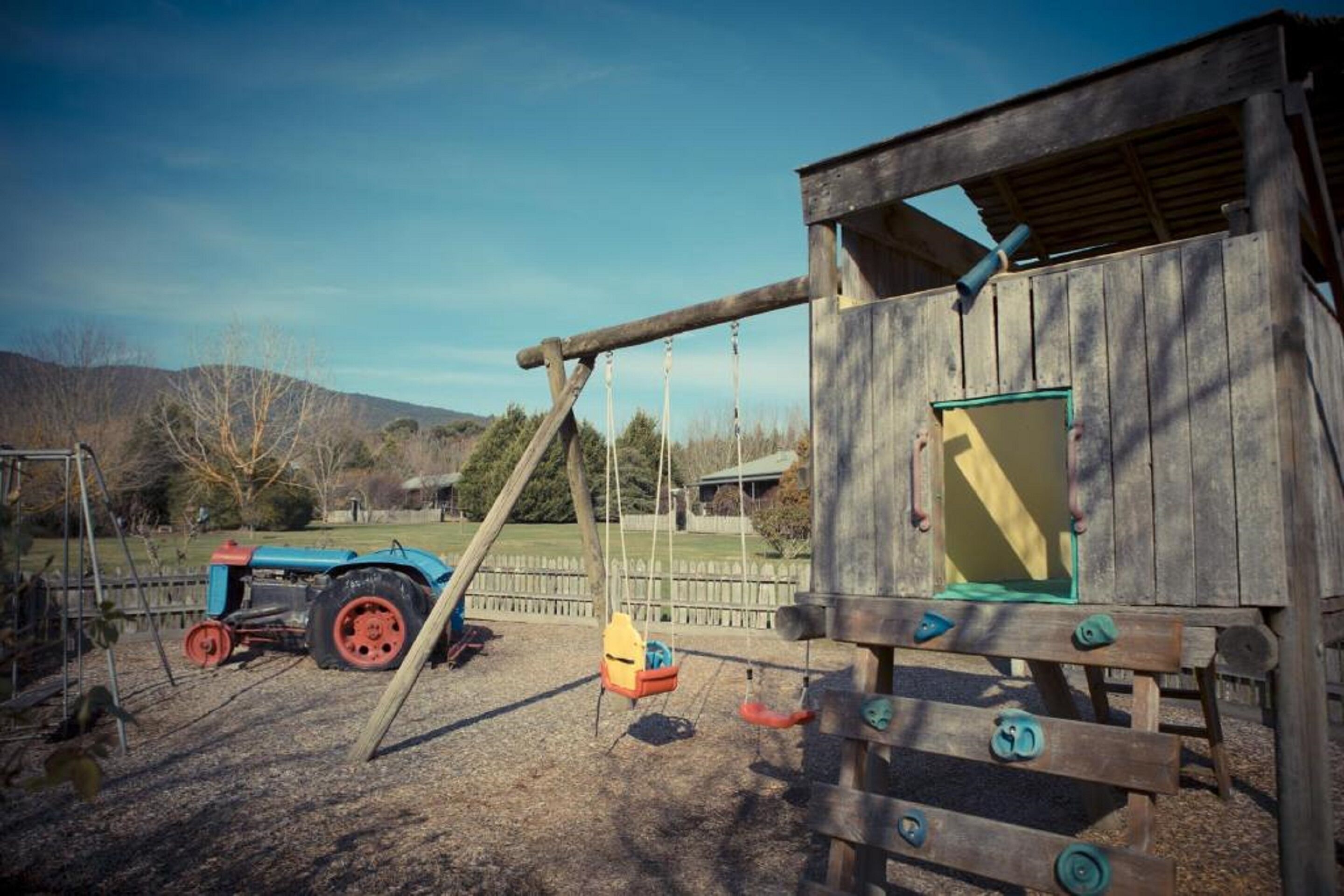 Children’s play area  – outdoor