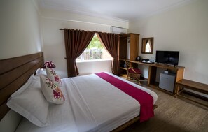 Superior Room | Minibar, in-room safe, desk, blackout curtains - Royal Aykare Lodge (Nyaung-U)