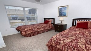 Family Townhome, Garden Area | 3 bedrooms, individually decorated, individually furnished