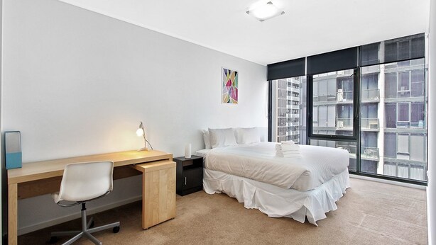 Living area - Melbourne Tower 3 (Southbank)
