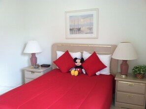 Family Villa, Garden Area | 3 bedrooms, laptop workspace, iron/ironing board, Internet - Sm215695 - Davenport Lakes - 3 Bed 2 Baths Villa (Davenport)