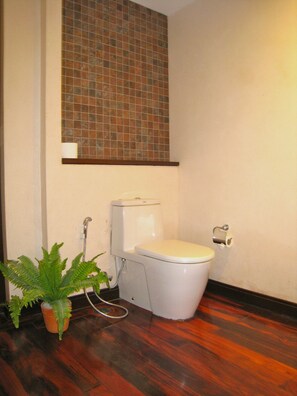 Bathroom - CTW 5A by PIPS (Thep Krasattri)