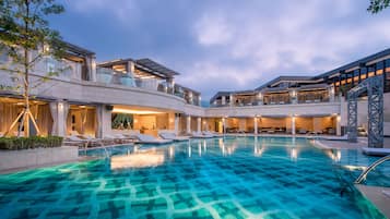 Piscina interna/externa