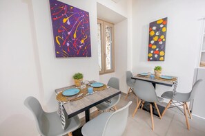 Free daily buffet breakfast  - Pepito Palace (Cefalù)