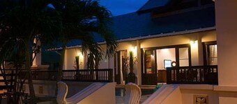 4 Bedroom Private Bali Style Villa HH1