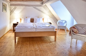 Habitació doble clàssica, bany privat | Interior