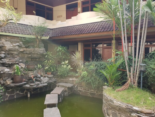 Property amenity - Hotel Dequr Bandung (Bandung)