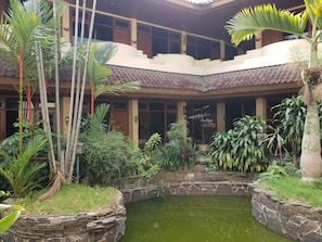 Property amenity - Hotel Dequr Bandung (Bandung)