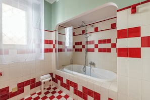 Apartment, 3 Schlafzimmer | Badezimmer | Dusche, Regendusche, Haartrockner, Bidet