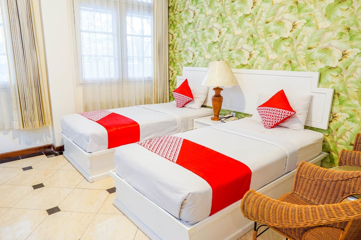 Habitación Deluxe con 2 camas individuales | Escritorio y wifi gratis