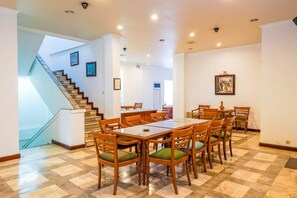 Interior detail - Collection O 1452 Hotel Utari (Bandung)