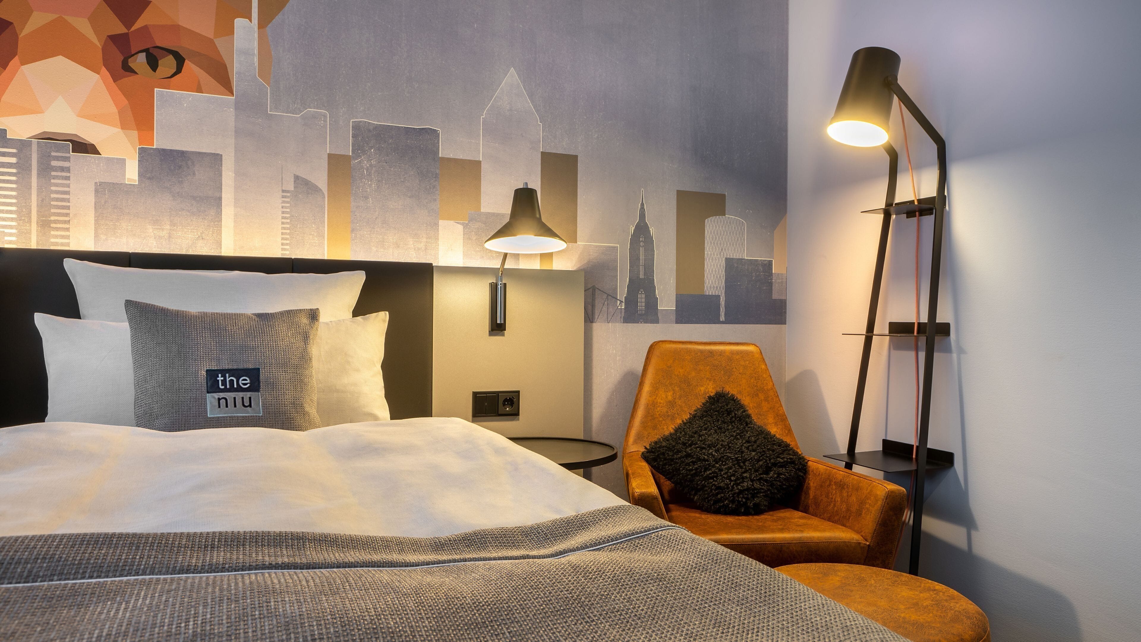 premium room, 1 queen bed | in-room safe, individually decorated, individually furnished