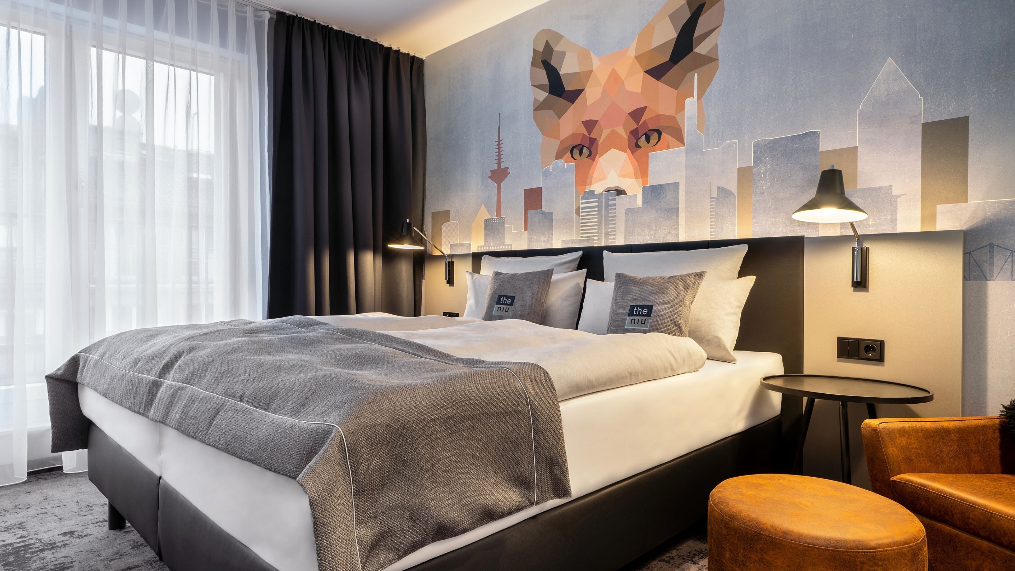 Rom – premium, 1 queensize-seng | Safe på rommet, blendingsgardiner, lydisolert og barnesenger (inkludert)