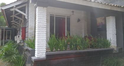 Hotel Alamanda Garut