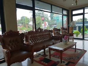 Kawasan tempat duduk lobi